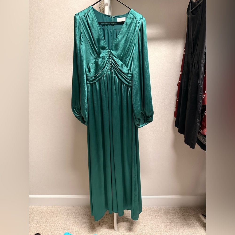 Dress Forum Emerald Long Sleeve Gown
